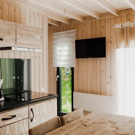 Eco 4 Persons Mobiwood *